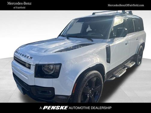 2023 Land Rover Defender 130 X-Dynamic SE