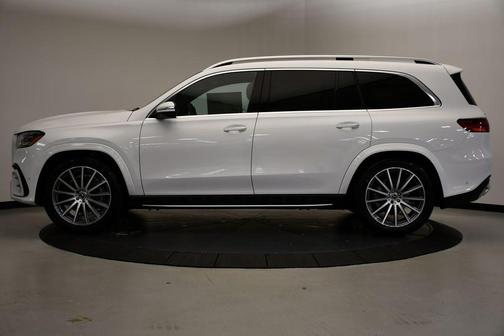 2026 Mercedes-Benz GLS 580 4MATIC
