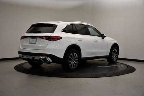 2025 Mercedes-Benz GLC 300 4MATIC