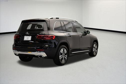 2026 Mercedes-Benz GLB 250 4MATIC