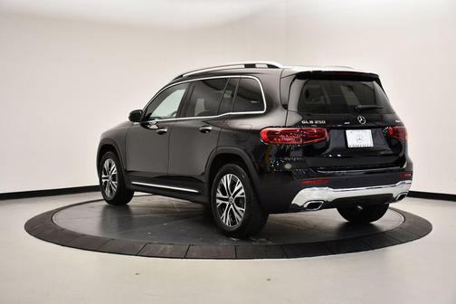 2026 Mercedes-Benz GLB 250 4MATIC