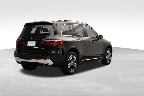 2026 Mercedes-Benz GLB 250 4MATIC