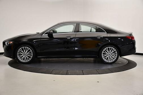 2022 Mercedes-Benz CLA 250 4MATIC