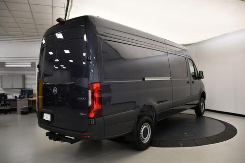 2025 Mercedes-Benz Sprinter 2500 High Roof