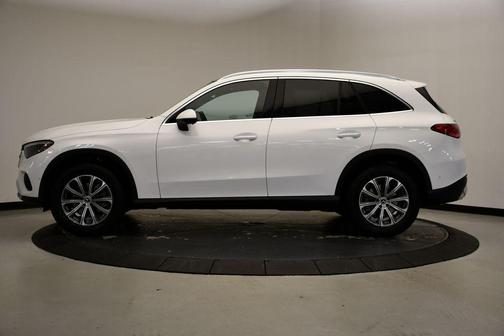 2026 Mercedes-Benz GLC 300 4MATIC