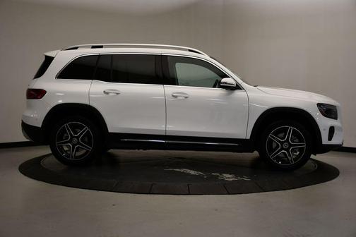 2026 Mercedes-Benz GLB 250 4MATIC