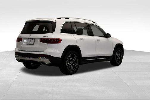 2026 Mercedes-Benz GLB 250 4MATIC