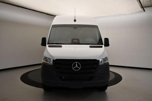 2025 Mercedes-Benz Sprinter 2500 Standard Roof