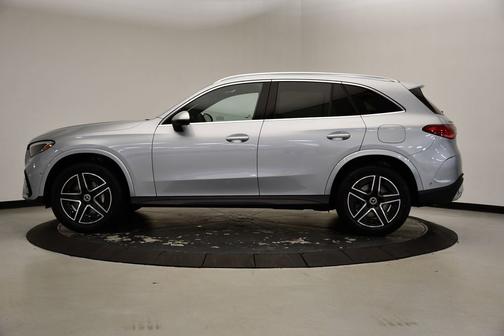 2025 Mercedes-Benz GLC 350e Base