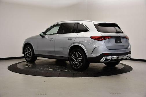 2025 Mercedes-Benz GLC 350e Base