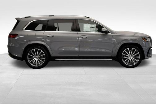 2026 Mercedes-Benz GLS 580 4MATIC