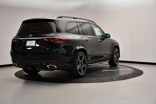 2026 Mercedes-Benz GLS 450 4MATIC