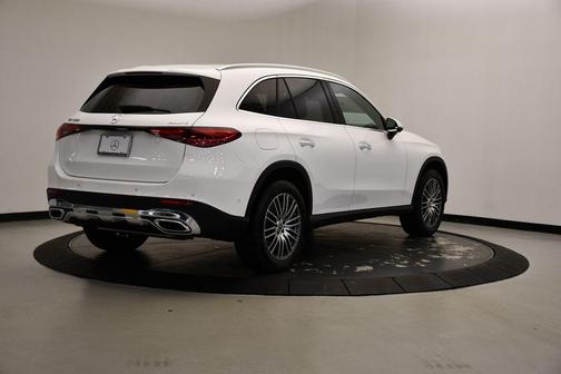 2025 Mercedes-Benz GLC 300 4MATIC