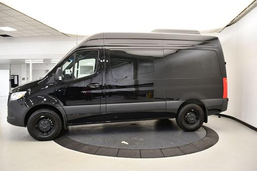 2025 Mercedes-Benz Sprinter 2500 Standard Roof