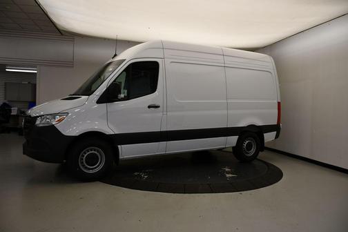 2026 Mercedes-Benz Sprinter 2500 Standard Roof