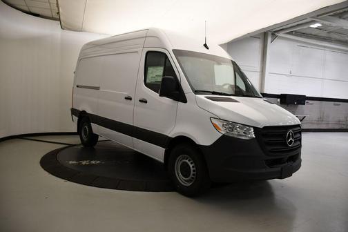 2026 Mercedes-Benz Sprinter 2500 Standard Roof