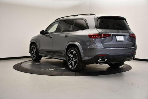 2026 Mercedes-Benz GLS 450 4MATIC