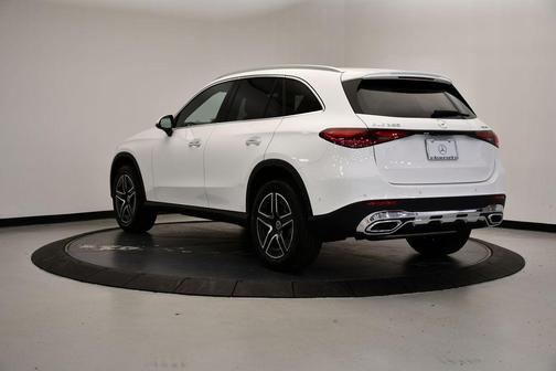 2026 Mercedes-Benz GLC 300 4MATIC