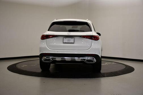 2026 Mercedes-Benz GLC 300 4MATIC