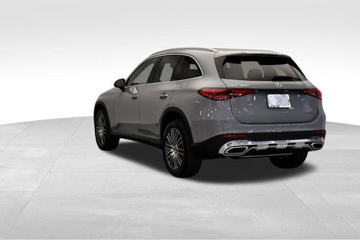 2026 Mercedes-Benz GLC 300 4MATIC