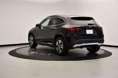 2025 Mercedes-Benz GLA 250 4MATIC