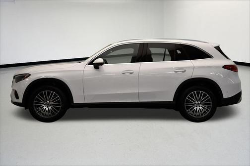 2025 Mercedes-Benz GLC 300 4MATIC