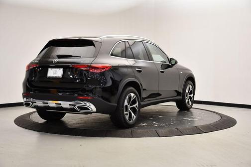 2025 Mercedes-Benz GLC 350e Base