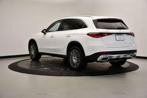 2025 Mercedes-Benz GLC 300 4MATIC