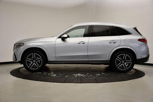 2025 Mercedes-Benz GLC 350e Base