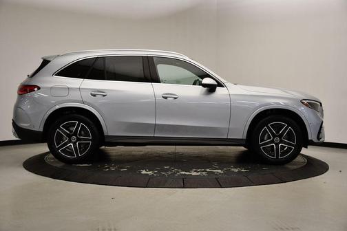 2025 Mercedes-Benz GLC 350e Base