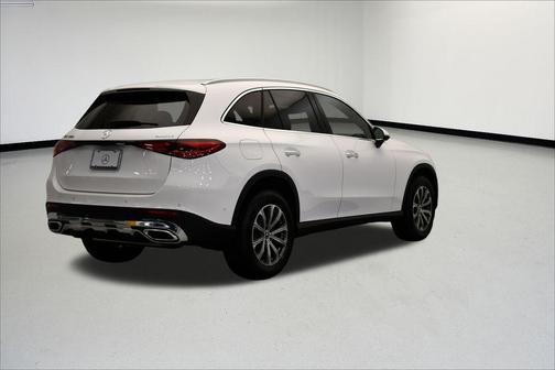 2026 Mercedes-Benz GLC 300 4MATIC