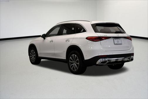 2026 Mercedes-Benz GLC 300 4MATIC