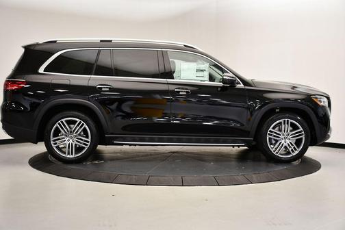 2026 Mercedes-Benz GLS 450 4MATIC