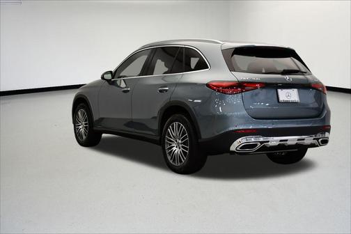 2026 Mercedes-Benz GLC 300 4MATIC