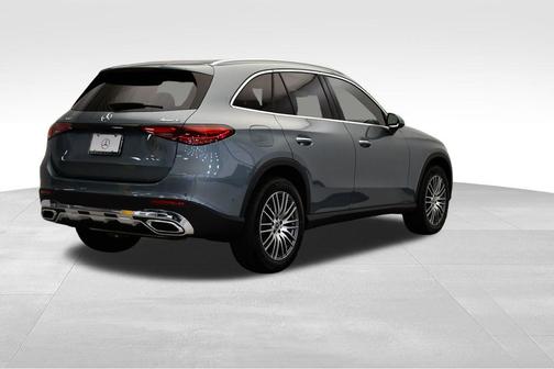 2026 Mercedes-Benz GLC 300 4MATIC