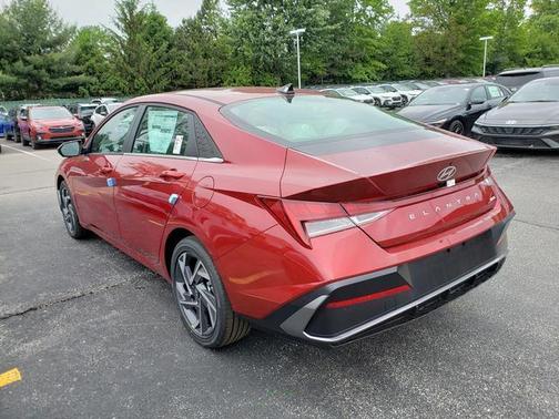 2025 Hyundai ELANTRA HEV Limited