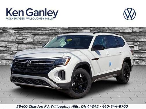 2025 Volkswagen Atlas 2.0T Peak Edition