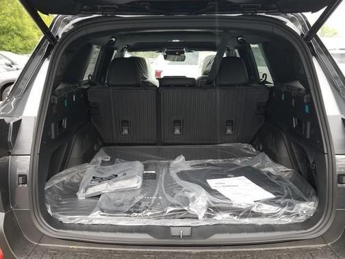Magnetite 2026 Subaru Outback Premium