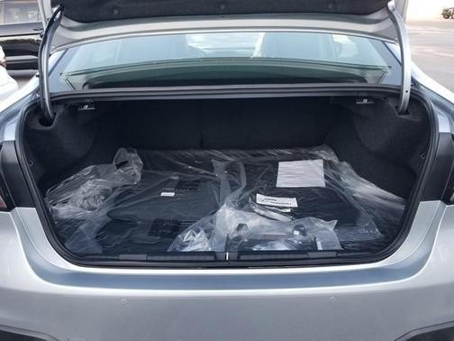 2025 Subaru Legacy Touring XT