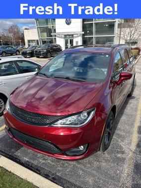 2020 Chrysler Pacifica Launch Edition