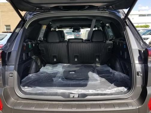 Magnetite 2026 Subaru Outback Touring