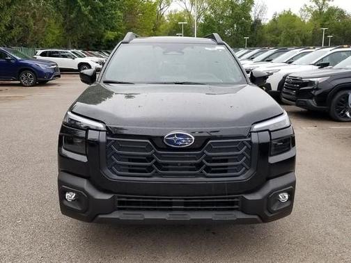 Crystal Black Silica 2026 Subaru Outback Touring