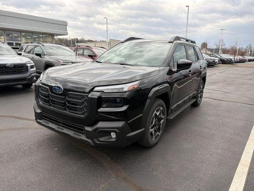 Crystal Black Silica 2026 Subaru Outback Touring