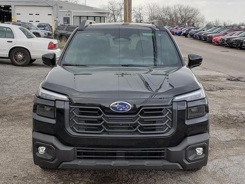 Crystal Black Silica 2026 Subaru Outback Limited XT