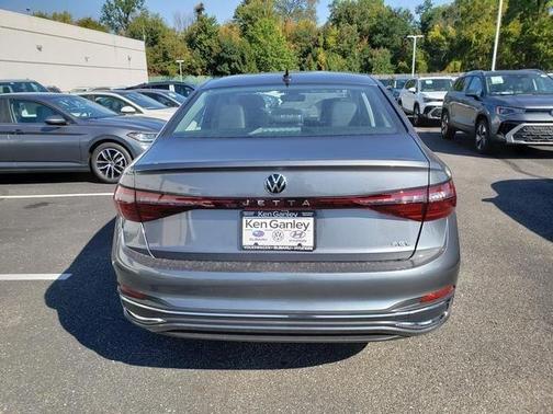 2025 Volkswagen Jetta 1.5T SEL