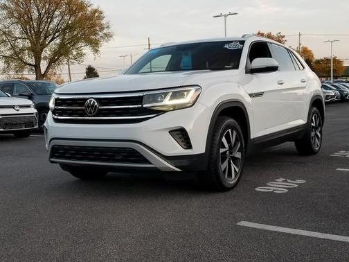 2022 Volkswagen Atlas Cross Sport 2.0T SE