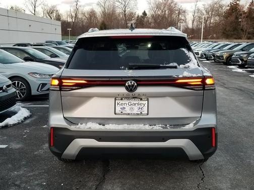 2026 Volkswagen Tiguan 2.0T S