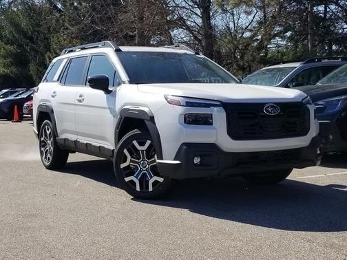 Crystal White Pearl 2026 Subaru Outback Touring XT