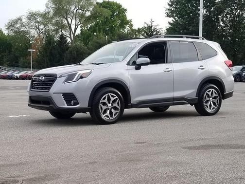 2023 Subaru Forester Premium