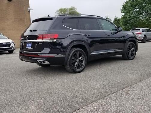 2021 Volkswagen Atlas 3.6 V6 SE w/ Technology R-Line